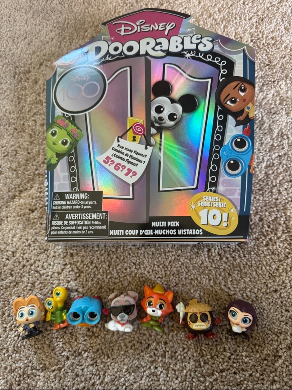 Disney Doorables Series 10 Multi-Color Holographic Pack with Mini Figures